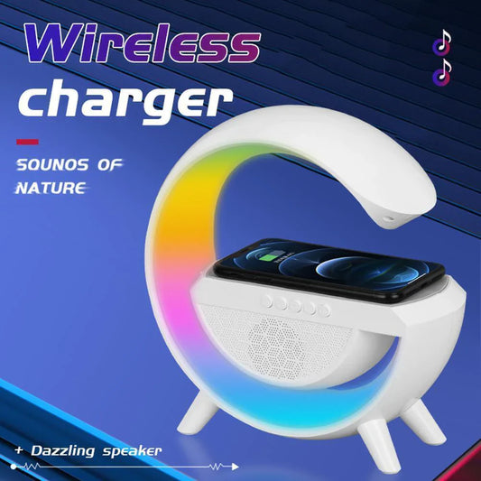 Lampa Smart LED RGB si Incarcator Wireless 15W, Lumini Ambientale, Sincronizare muzicala, Difuzor 5W, Muzica Bluetooth, USB, FM Radio, MicroSD, AUX, Afisaj Digital, Alarma, Alb